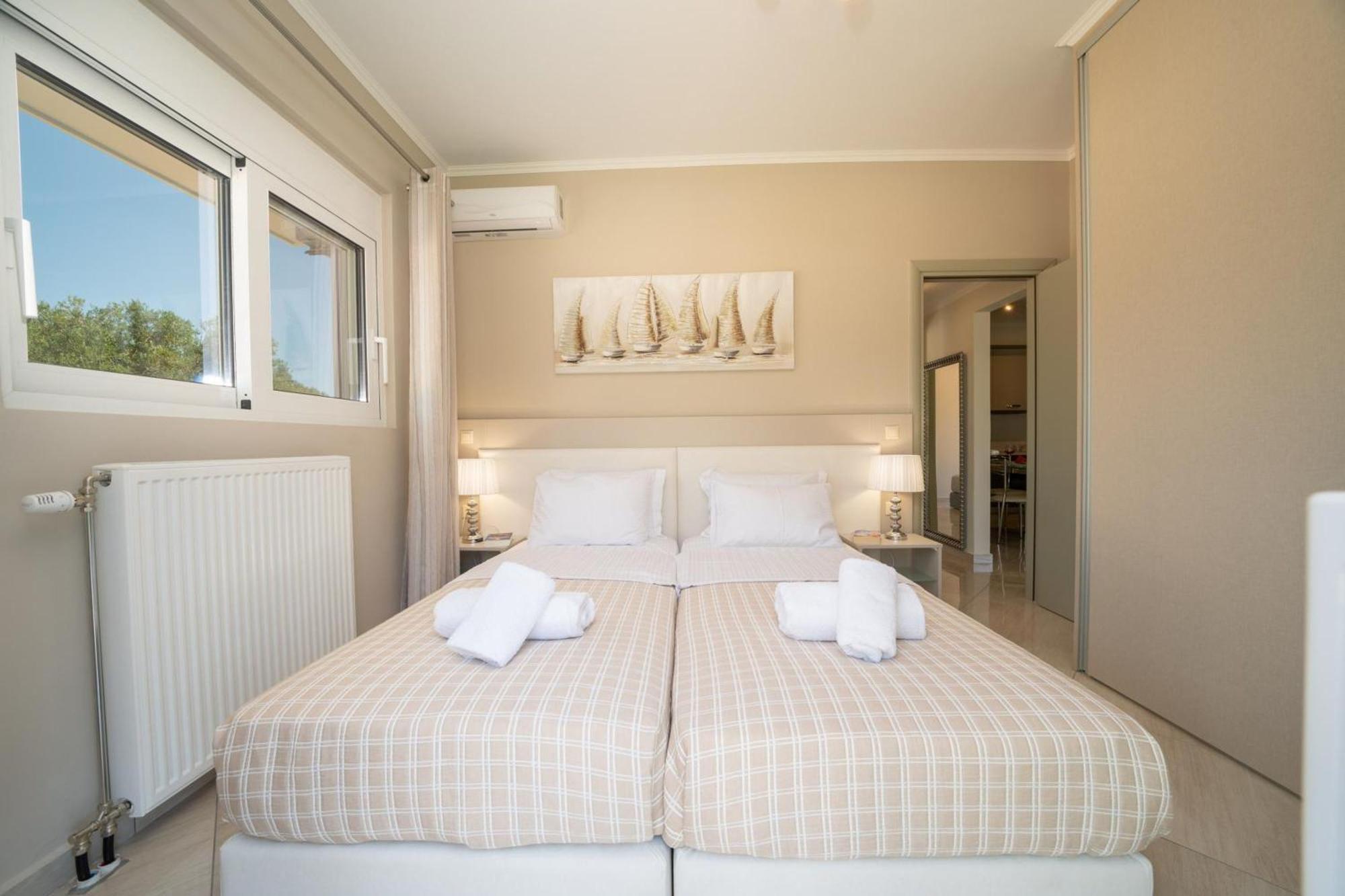 Dendra Apartments At Skala Poros  Exterior photo